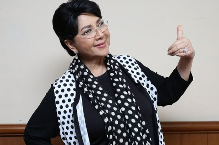 Ungkapkan rasa sakit akibat penyakit kanker yang di deritanya, Titiek Puspa ngaku pasrah dengan kondisinya