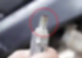 Begini Cara Bersihkan Busi Yang Benar, Berikut Video tutorialnya