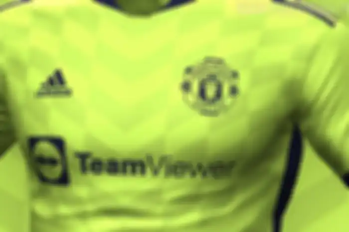 Konsep desain jersey Man United dengan warna kuning
