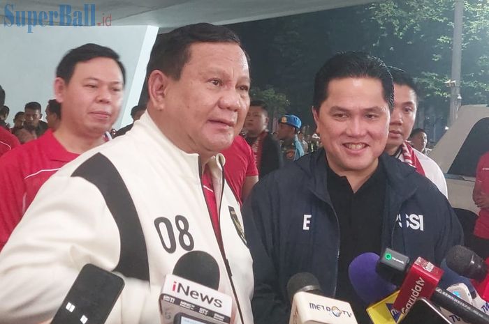 Presiden Republik Indonesia Prabowo Subianto (kiri) mendapat pujian setinggi langit dari media Vietnam soal jam tangan Rolex.