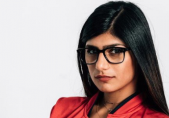 Terkenal Gegara Tampil di Video Panas Sambil Pakai Hijab, Mia Khalifa Ngaku Bikin Hal Ini Buat Bully Balik Para Hatersnya!