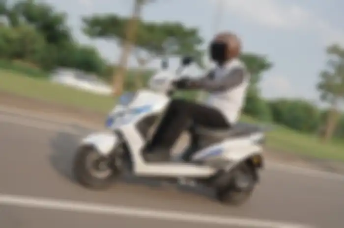 Foto ilustrasi. Harga motor listrik di bawah Rp 15 jutaan murah banget, salah satunya Smoot Tempur.