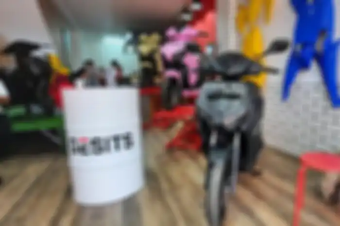 motor listrik nasional, gesits, yang dipajang di dealer terbarunya yang berada di kawasan Lebak Bulus, Jakarta Selatan.