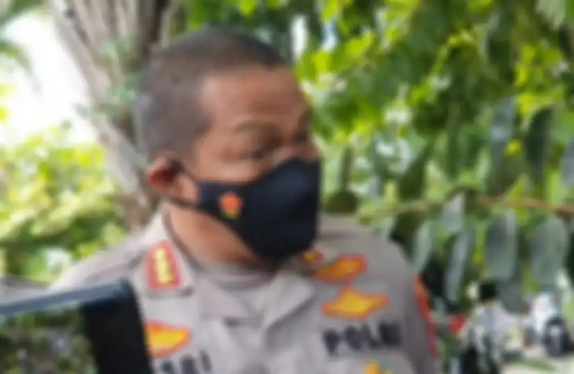 Yusri Yunus, Kabid Humas Polda Metro Jaya saat ditemui Grid.ID di Polda Metro Jaya, Jumat (20/11/2020).