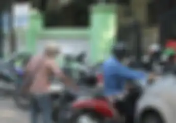 Brutal, Tukang Parkir di Kembangan Nekat Tusuk Rekan Kerjanya Cuma Gara-gara Disuruh