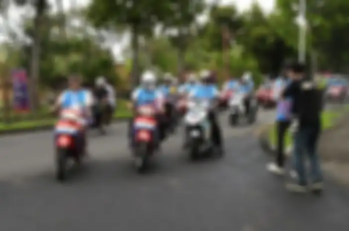 Tekan impor BBM, ESDM punya target 11 juta konversi motor listrik di tahun 2025 dan 13 juta pada 2030