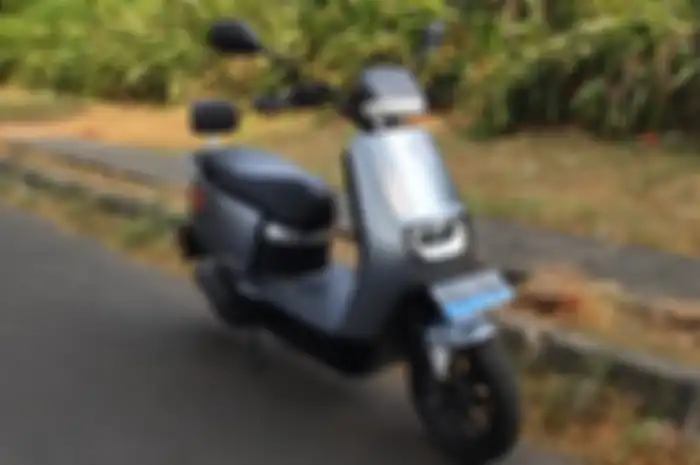 Tampak motor listrik Yadea E8S Pro dengan harga Rp 23 jutaan.