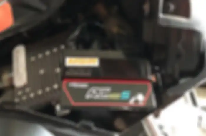 Ecu racing aRacer telah hadir untuk Honda ADV150, berikut ini adalah fitur-fitur di dalam ECU racing tersebut dan cara pasangnya.