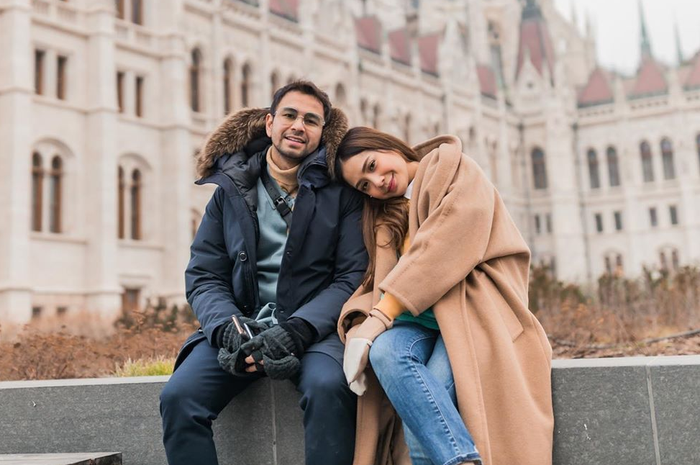 Raffi Ahmad puji sang istri romantis.