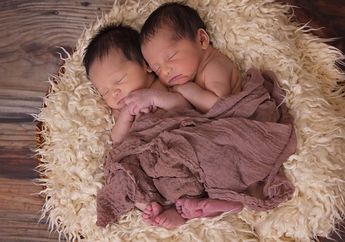 7 Arti Mimpi Melahirkan Bayi Kembar, Berbahagialah Konon Menandakan Kesuksesan dan Kemajuan!