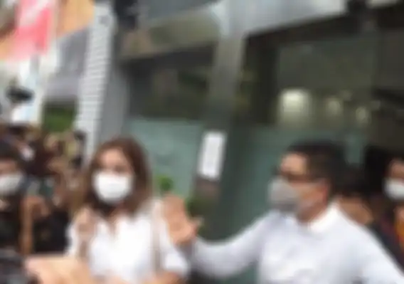 Gisella Anastasia usai menjalani pemeriksaan sebagai saksi atas kasus video panas mirip dirinya itu di Polda Metro Jaya, Jakarta Selatan, Selasa (17/11/2020).