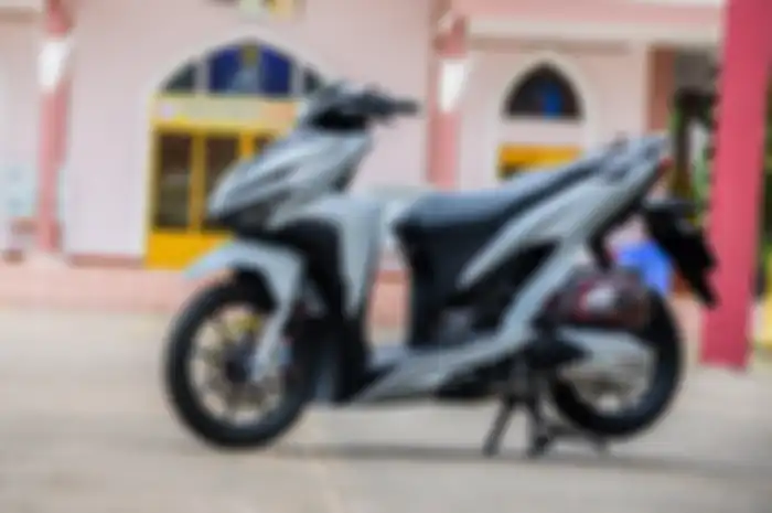 Honda Vario 150 baru kena modifikasi, bodi kinclong dihiasi part kece.