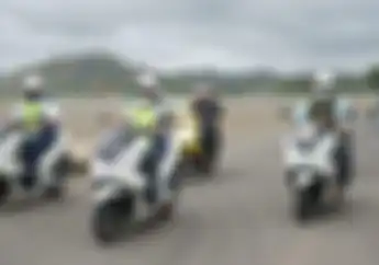 Jelang WSBK Indonesia 2021, Menteri Bahlil Lahadalia Curi Start Jajal Sirkuit Mandalika