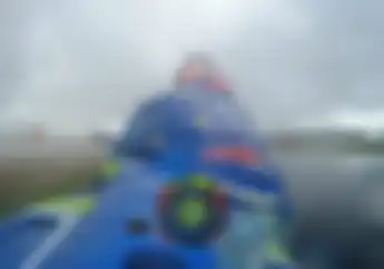 Kenapa Alex Rins Memilih Lompat dari Motor Ketika Jatuh di MotoGP Inggris?