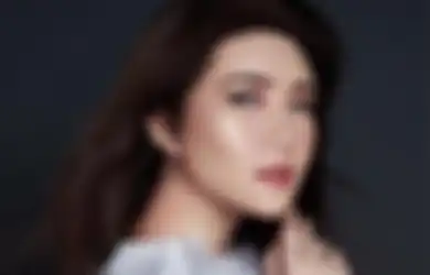Via Vallen Lagi-lagi Kejutkan Netizen Tanah Air, Usai Didapuk Nyanyikan Lagu Tema Film Disney, Foto Sang Biduan Terpampang di Akun Instagram Resmi Manchester United