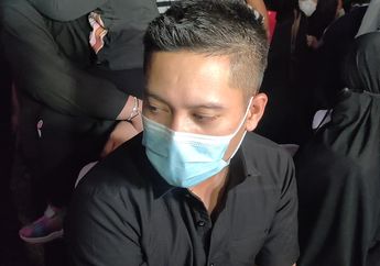 'Bapak&nbsp;Tidak Pernah Membedakan' Detri Warmanto Ungkap&nbsp;Perilaku&nbsp;Tjahjo Kumolo Terhadap Menantu dan Cucunya