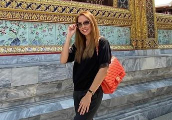 Curi Perhatian Netizen, Anak Lelaki Dokter Reisa Broto Asmoro Ini Enjoy Ngepel Kamarnya Sendiri Sambil Senyum-senyum: Yoda Beranjak Bujang dan Penuh Tanggung Jawab!