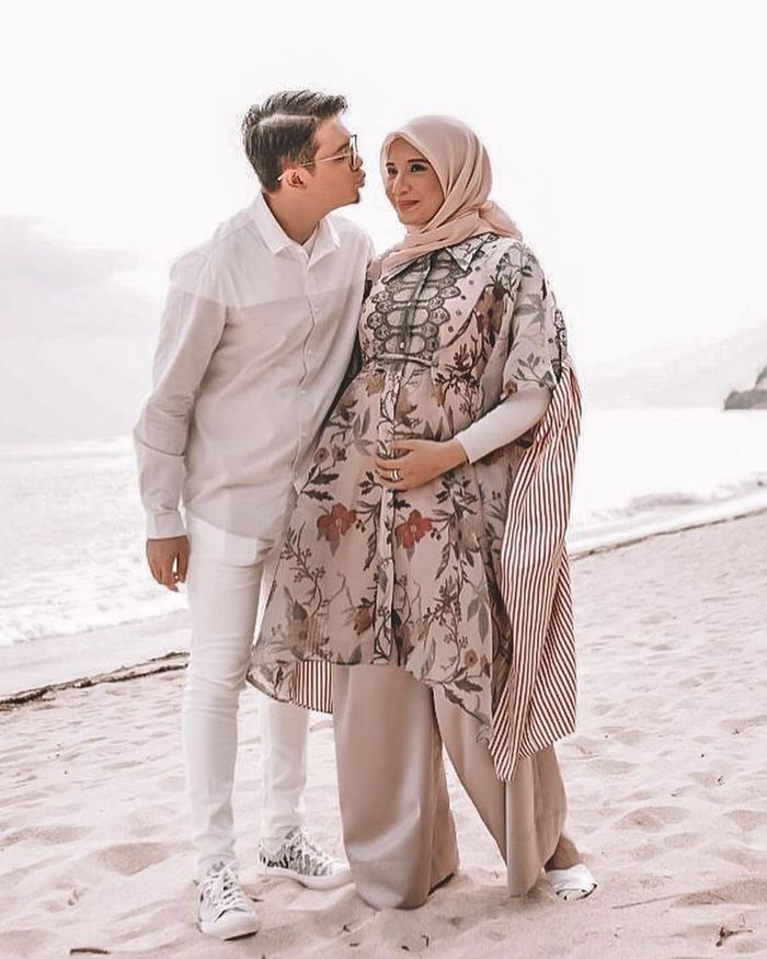 Zaskia Sungkar dan Irwansyah