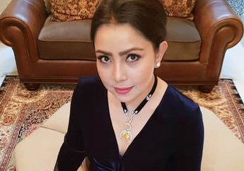 Jadi Bagian Keluarga Cendana, Mayangsari Tenteng Tas Mewah 60 Juta Rupiah ke Arisan Sosialita