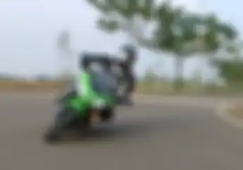 Sadis Gan.. Knalpot Ninja 250 Seharga Rp 1 Jutaan Baru Dibeli Harus Direlakan ke Pihak Polisi