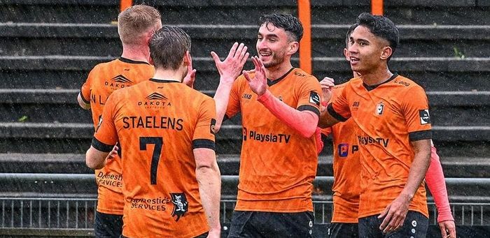 Marselino Ferdinan saat menjadi starter dalam laga KMSK Deinze kontra SL 16, Sabtu (1/4/2023).