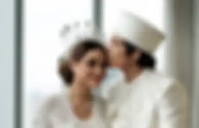 Nyerah Jika Sang Istri 'Jajah' Rumahnya, Atta Halilintar Dibuat Syok dengan Penampakan Benda Ini di Samping Ranjang Sampai Minta Aurel Hermansyah Keluarkan
