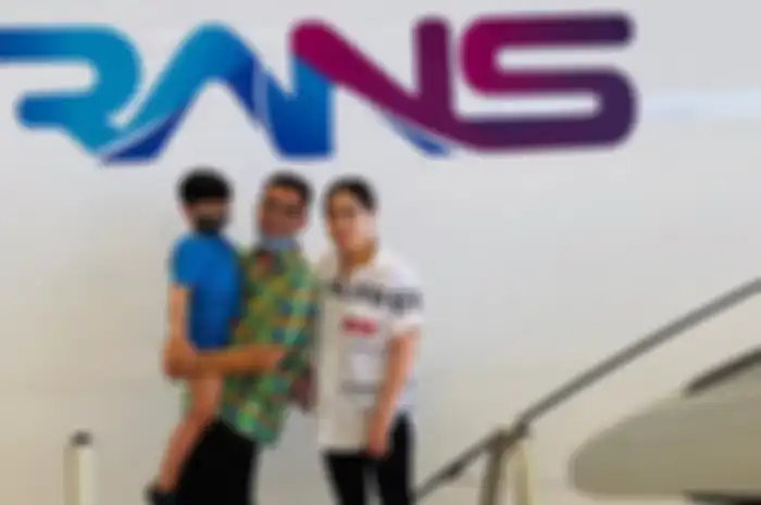 Raffi Ahmad dan keluarga kecilnya