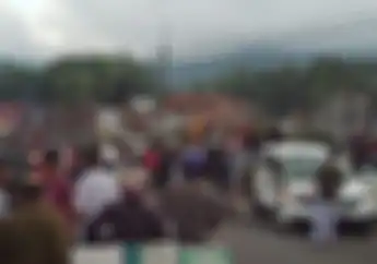 Tiga Motor dan Enam Mobil Ditabrak Truk Rem Blong di Sumbar, Tiga Orang Meninggal