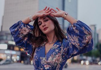 Gak Kaleng-kaleng! Luna Maya Pamer OOTD Kece Kenakan Outfit dari Brand Lokal Langganan Paris Fashion Week!