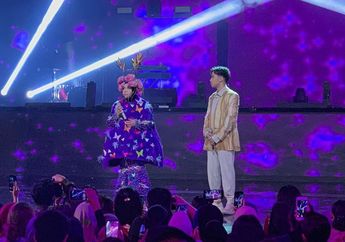 Mengenang Ashraf Sinclair, Vidi Aldiano dan Melly Goeslaw Duet Lagu Cinta Sejati untuk Beri Penghormatan Terakhir