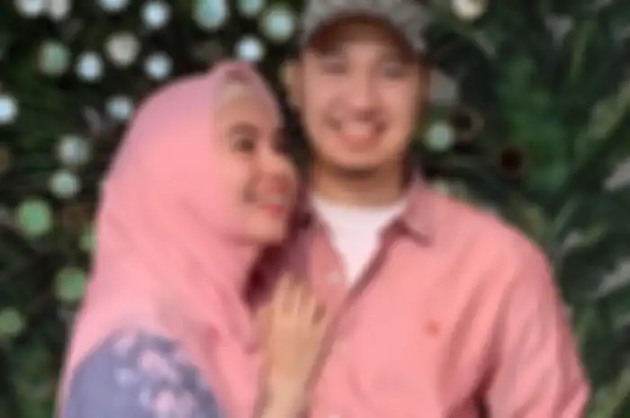 Kartika Putri dan Habib Usman