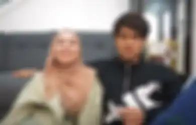 Pamer Potret Kebersamaan, Keluarga Lesti Kejora dan Rizky Billar Kompak Gunakan Pakaian Seragam, Netizen: Bismillah Leslar Menuju Halal