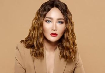 Dulu Hidup Nelangsa sampai Rela Makan Mie Instan demi Bertahan Hidup, Intip Dapur di Rumah Artis Inul Daratista yang Bergaya Eropa Klasik dan Bernuansa Cokelat!