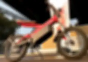 Video Jajal Sepeda Motor Listrik Custom Handmade, Biayanya Mulai Segini