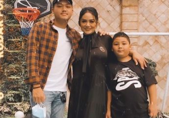 Kedua Putranya Memiliki Shio Naga, Krisdayanti Beberkan Makna di Balik Shio Azriel Hermansyah dan Kellen Alexander Lemos: Anak Raja