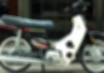 Maksud Hati Biar Kelihatan Mewah dan Blink-blink, Honda Astrea Prima Ini Bikin Ngakak