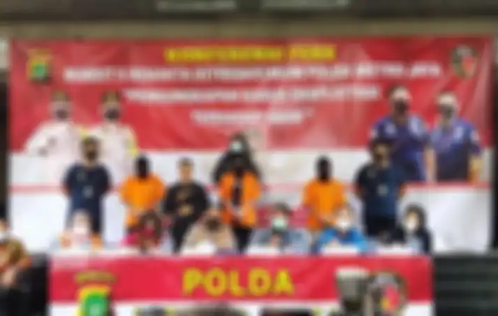 Konferensi pers yang digelar oleh Polda Metro Jaya terkait kasus prostitusi yang melibatkan Cynthiara Alona