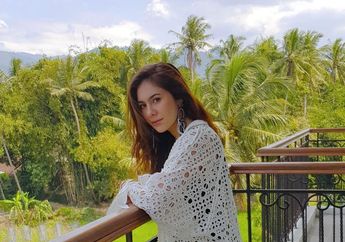 Setelah Tulus, Kini Wulan Guritno yang Berkunjung ke Tesso Nilo Bertemu Gajah