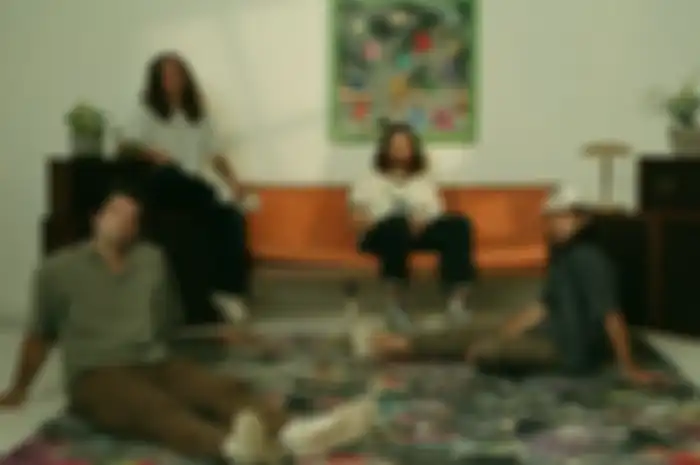 Turnover rilis single dan title track album kelimanya, 'Myself in the Way'.