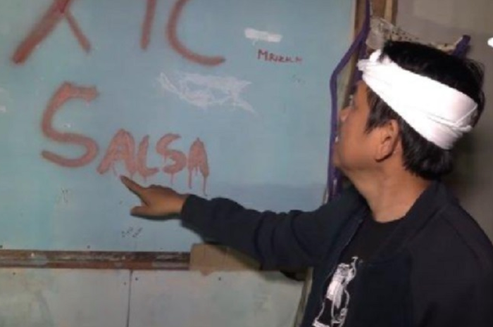 Dedi Mulyadi merinding masuk ke dalam kamar korban kecelakaan Nagreg, ada tulisan bermotif darah.