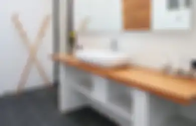 Pantas Malas Mandi, Intip 3 Desain Wastafel Kamar Mandi yang Dibuat Melayang, Bikin Auto Betah