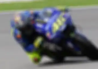 Aspal Mulai Kering, Valentino Rossi Jadi yang Tercepat di Tes Pramusim MotoGP Sepang