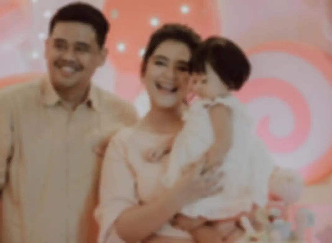 Potret keluarga Kahiyang Ayu dan Bobby Nasution