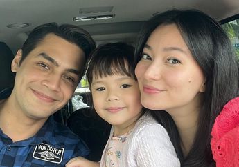 Akibat Gadget, Suami Asmirandah Kena Tegur Putrinya yang Balita