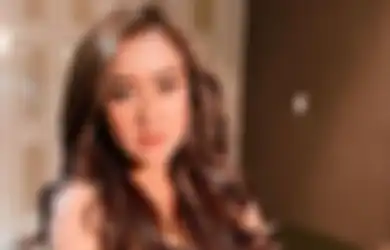 Telan Pil Pahit Gagal Nikah dengan Bule Belanda, Cita Citata Kini DikabarkanTengah Dekat dengan Pria Baru, Siap Menikah?