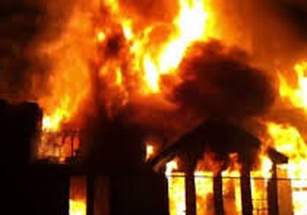 Congkak Sesumbar Miliki Harta Lebih Banyak daripada Tuhan, Hidup Pria Ini Bak Kisah Azab di Kehidupan Nyata, Rumah Megahnya Habis Terbakar Lalu Keluarganya Jatuh Miskin