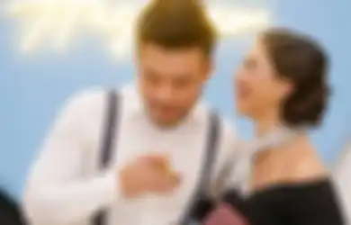 Nampak Serasi Berbalut Busana Nuansa Jadul, Jessica Mila Pamer Potretnya Bareng Putra Pengacara Otto Hasibuan, Pacaran?