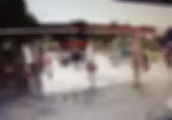 Bantar Gebang Macet Total, Video 3 Pemotor Terkapar Gak Bernyawa Dihantam Truk Fuso, Sopir Sakit Jantung