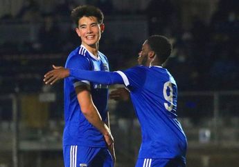 Satu Pemain Cedera, Leeds United Diminta Prioritaskan Elkan Baggott