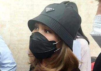 Ungkap Hasil Laporannya Terhadap KD, Ayu Ting Ting Kembali Sambangi Polda Metro Jaya dan Jalani Pemeriksaan Lebih Lanjut!